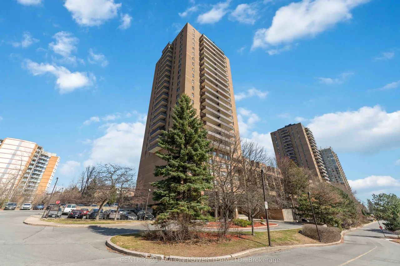 505 ST LAURENT Boulevard