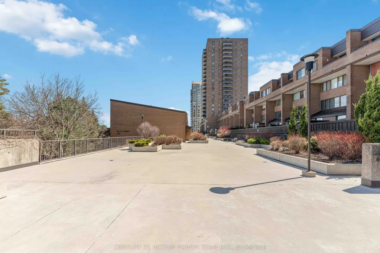 505 ST LAURENT Boulevard — photo 10