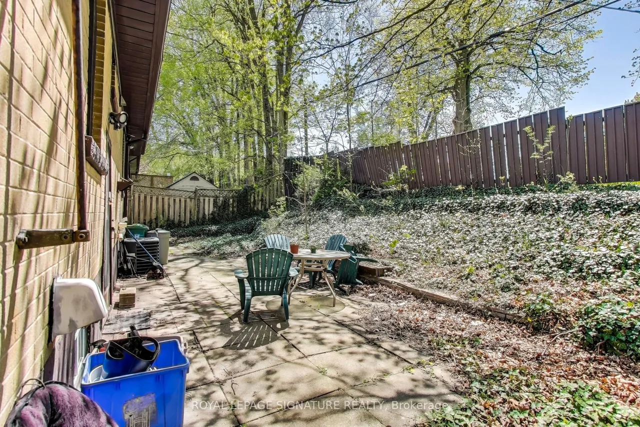 68 Harold Court — photo 36