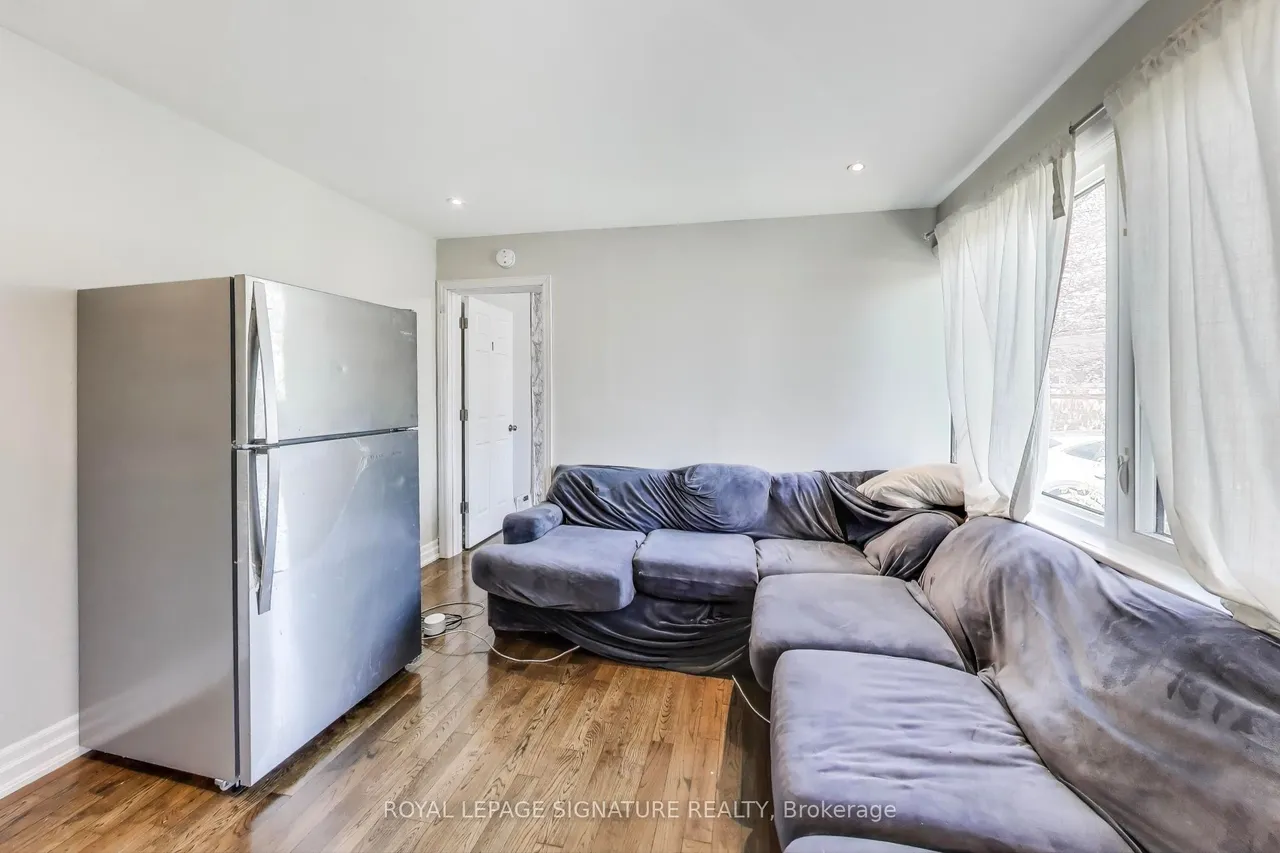 68 Harold Court — photo 3