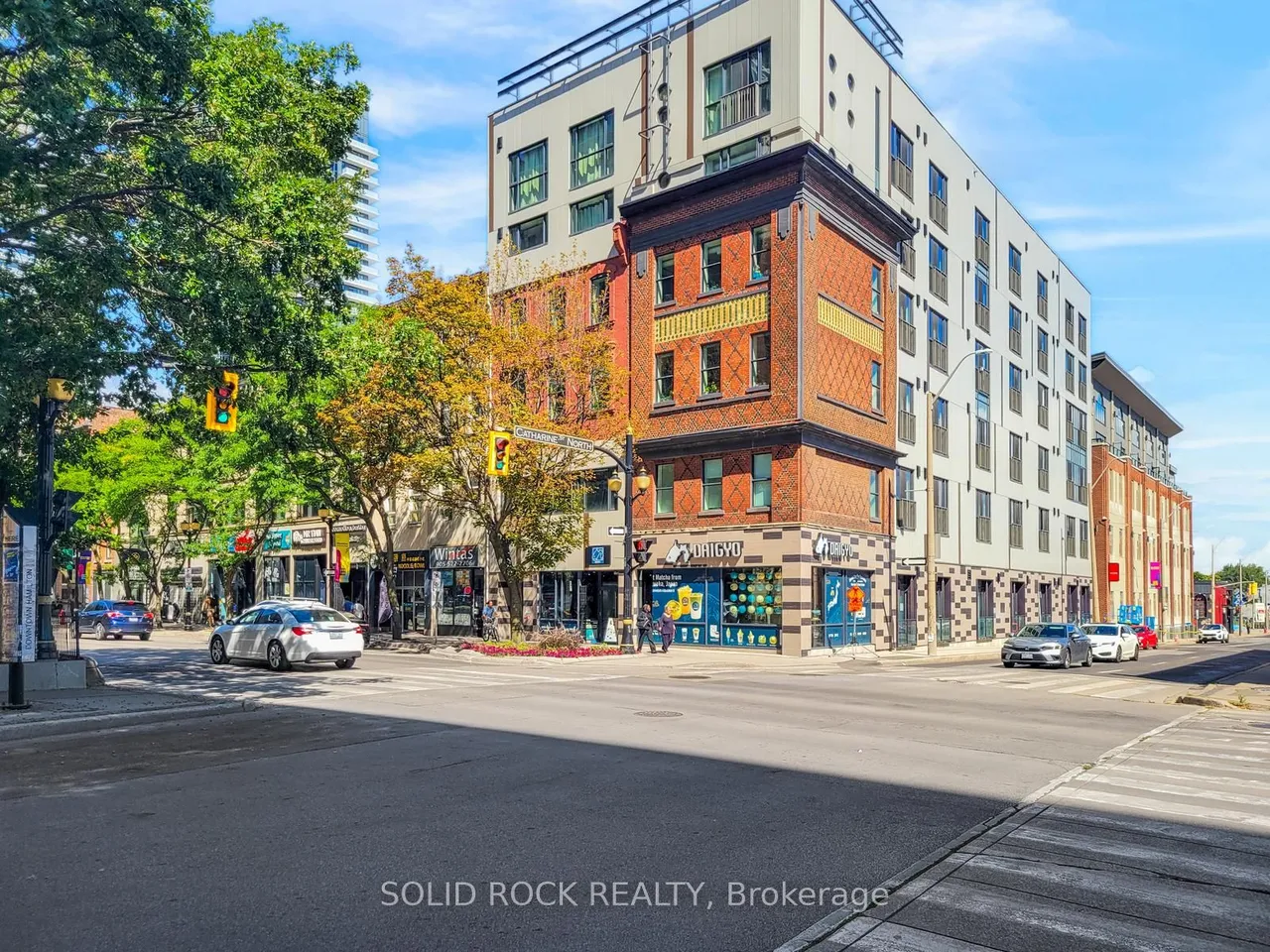 121 King Street E — photo 3