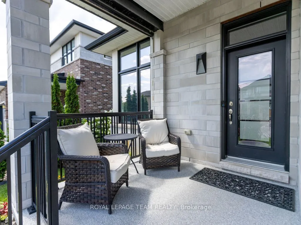 729 Carnelian Crescent — photo 3