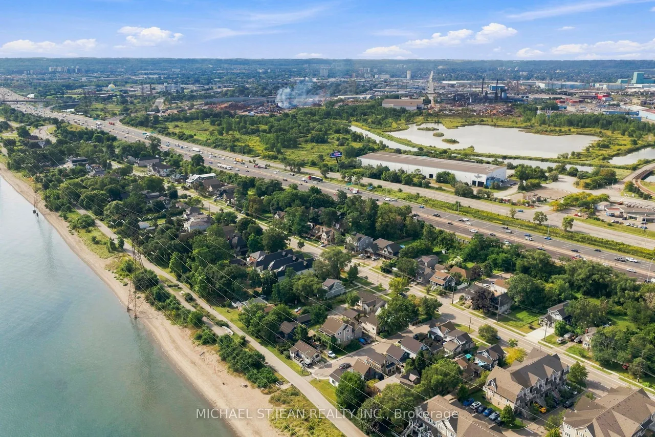 285 Beach Boulevard — photo 45