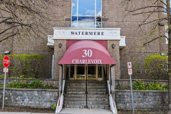 30 Charlevoix Street — photo 2