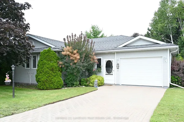 1 Reynolds Place N — photo 2