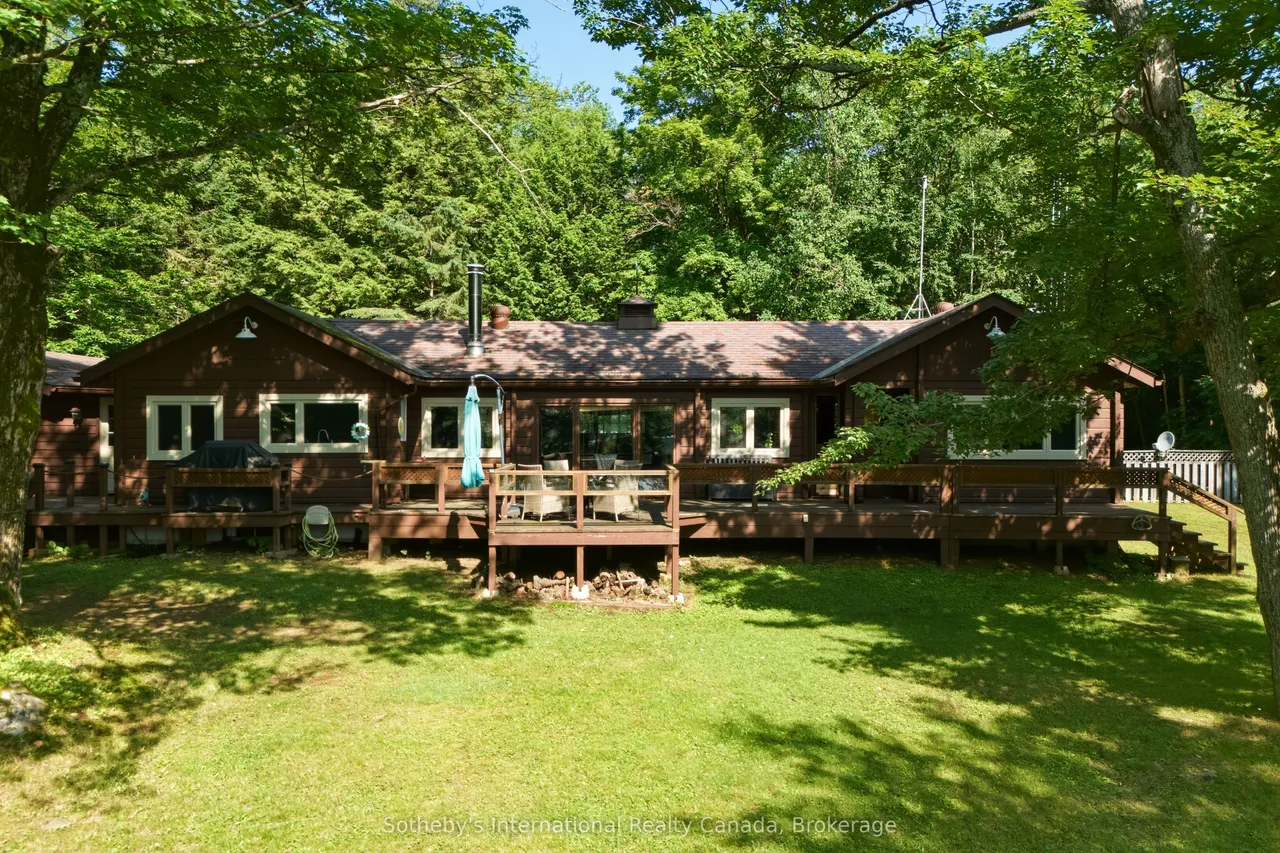 1027 Scott Lane — photo 2