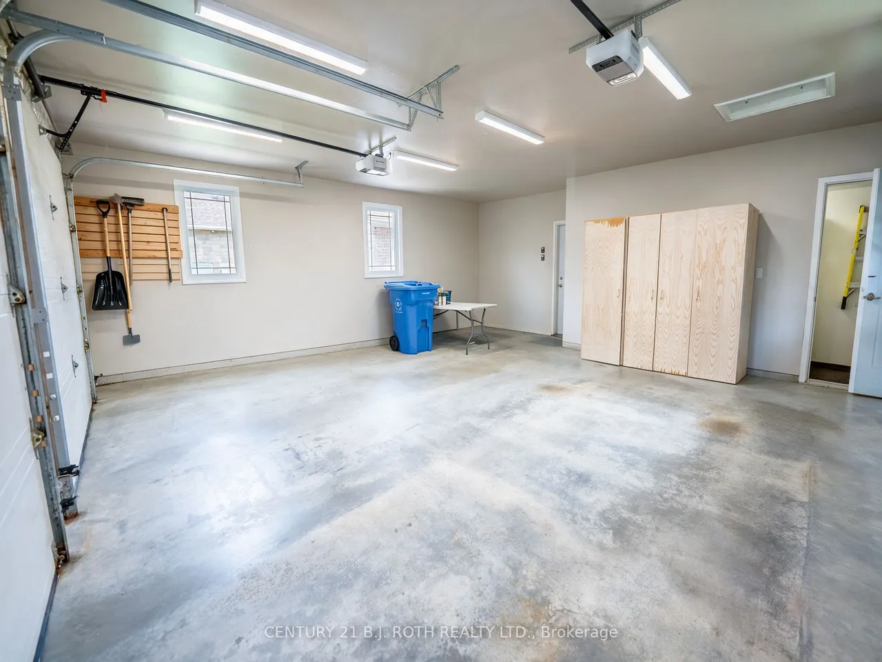 6 Mapleview Place — photo 32