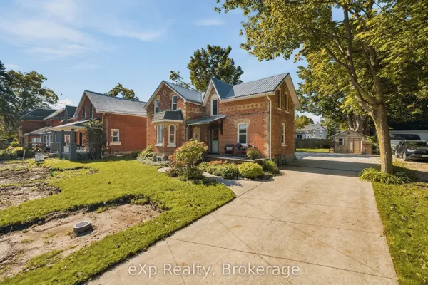 51 Osprey Street S — photo 2