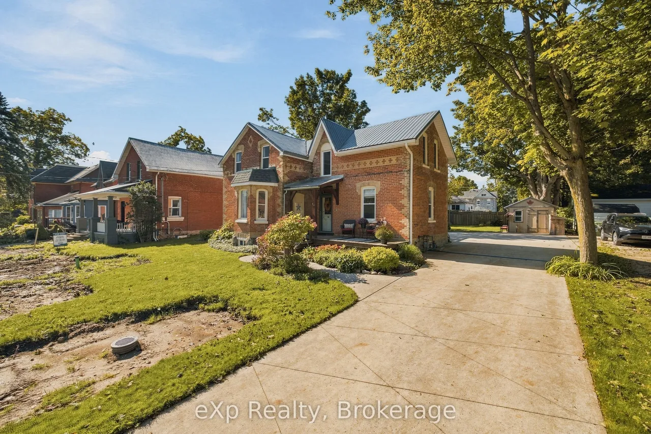 51 Osprey Street S — photo 2