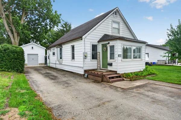 422 Metcalfe Street W