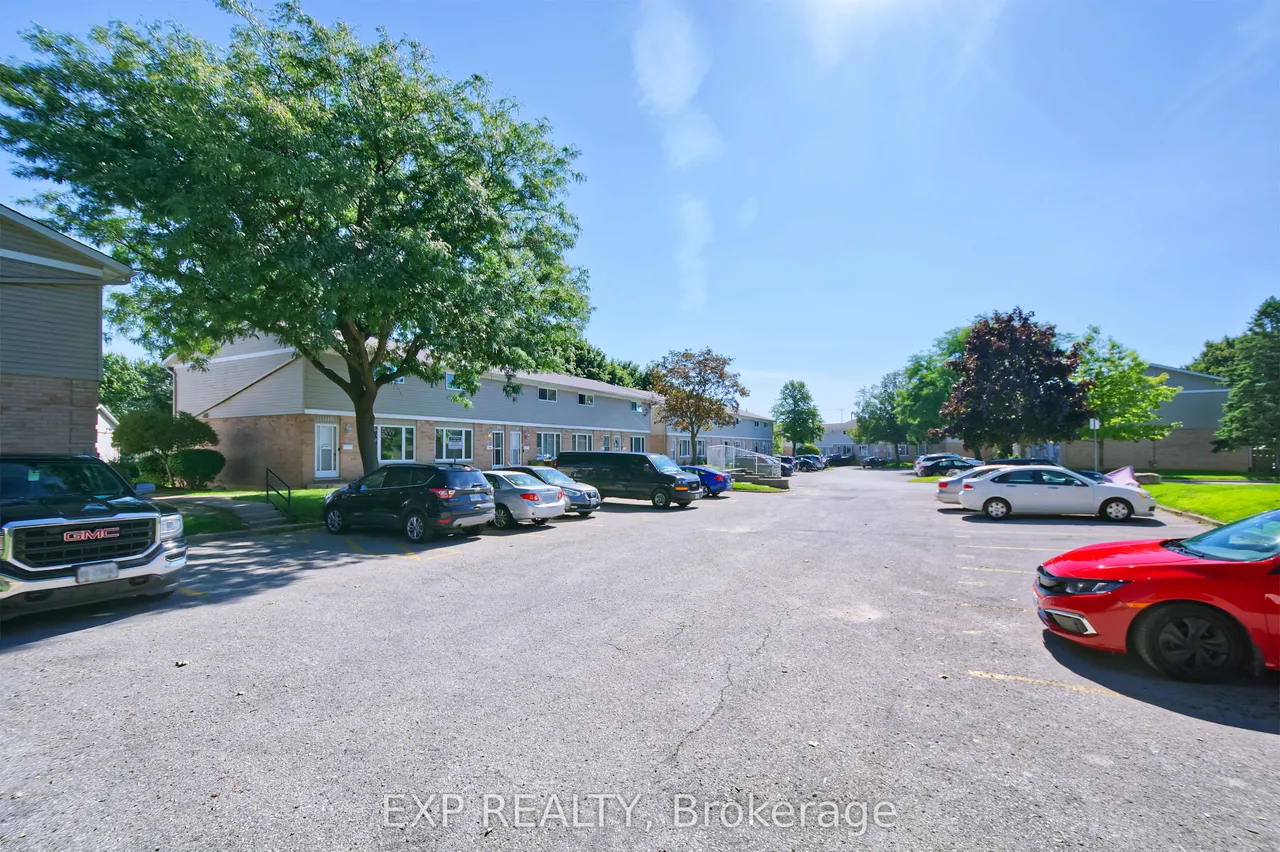 320 Westminster Avenue — photo 30
