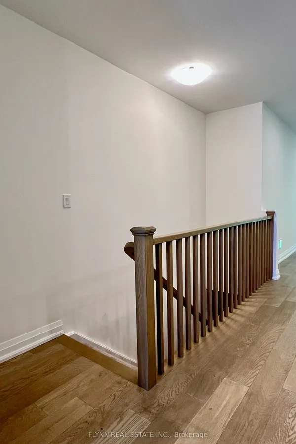 9150 Willoughby Drive — photo 2