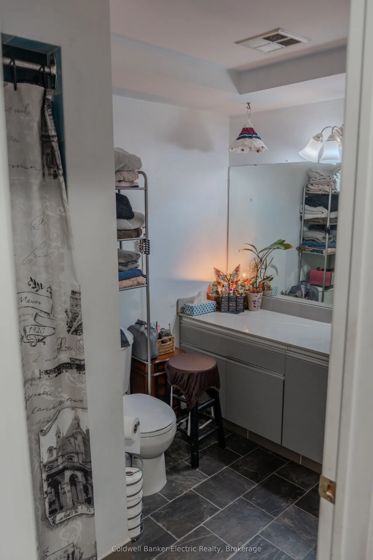 2185 Walker Avenue — photo 13