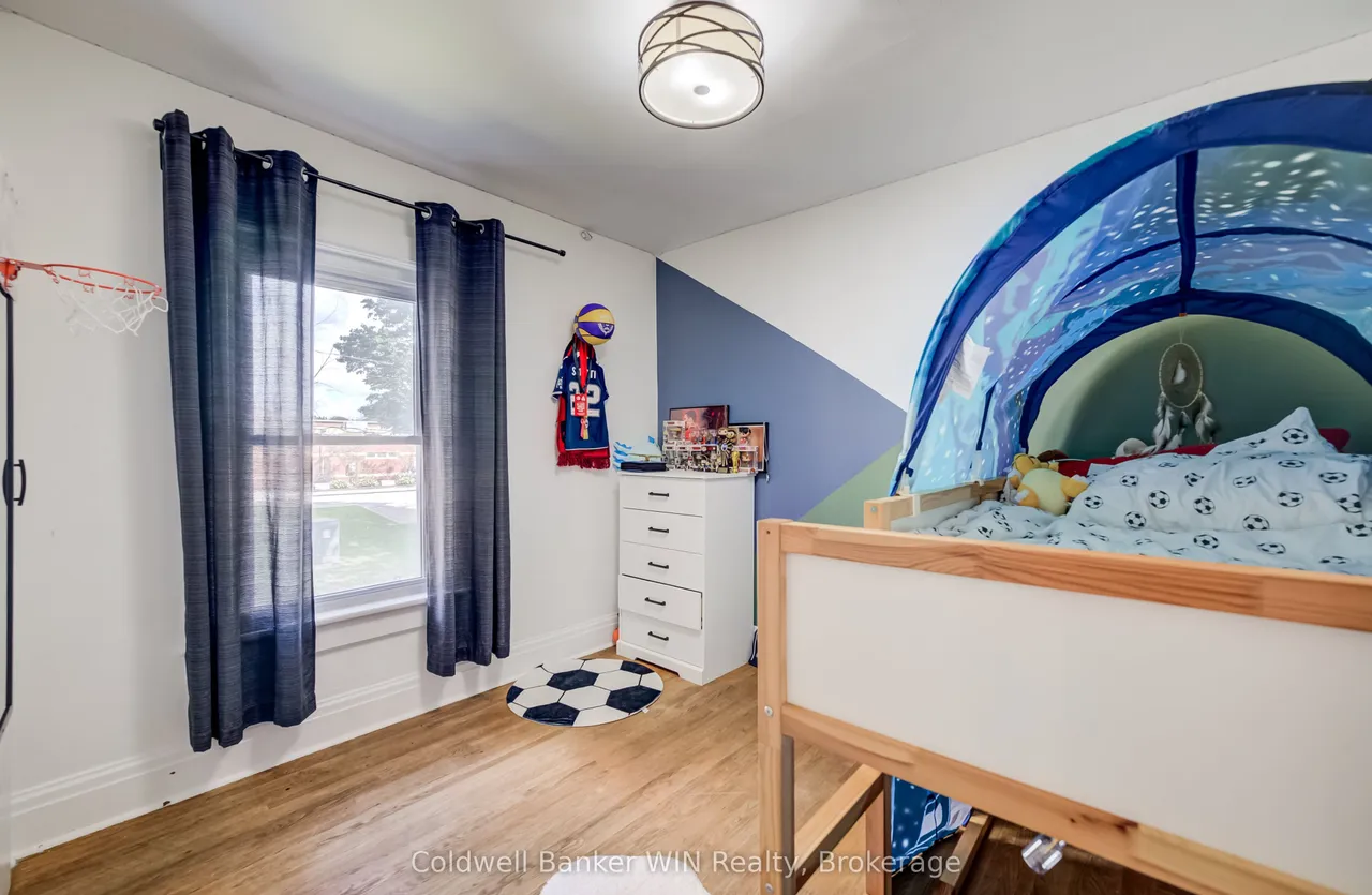 420 Parkside Drive — photo 3