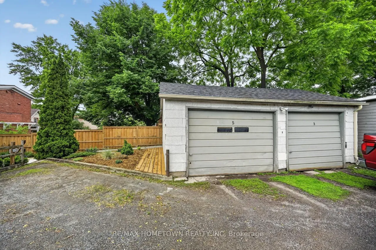 98 Pine Street — photo 49