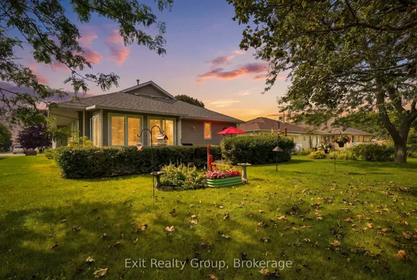 6 Heritage Drive — photo 2