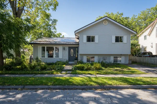 6 Spencer Street