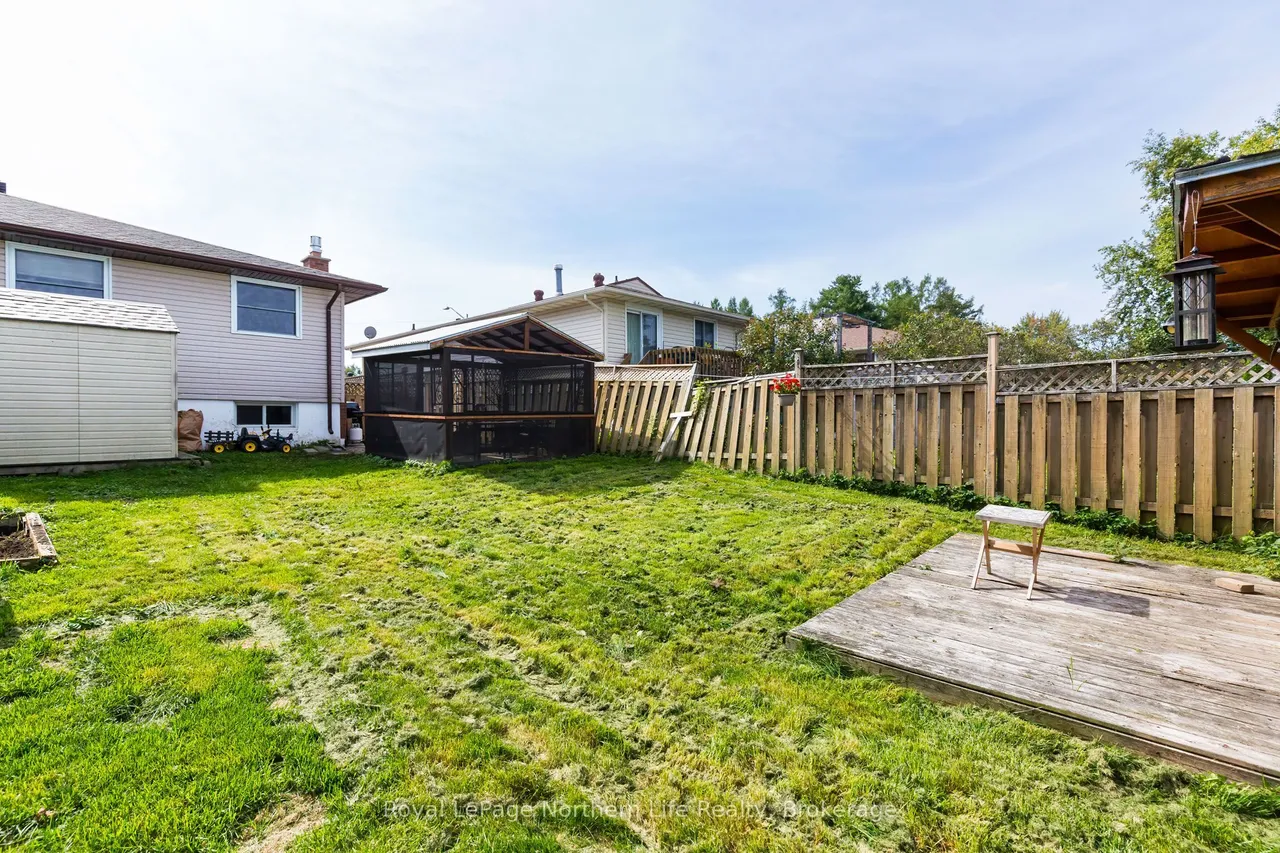 23 Harris Drive — photo 29