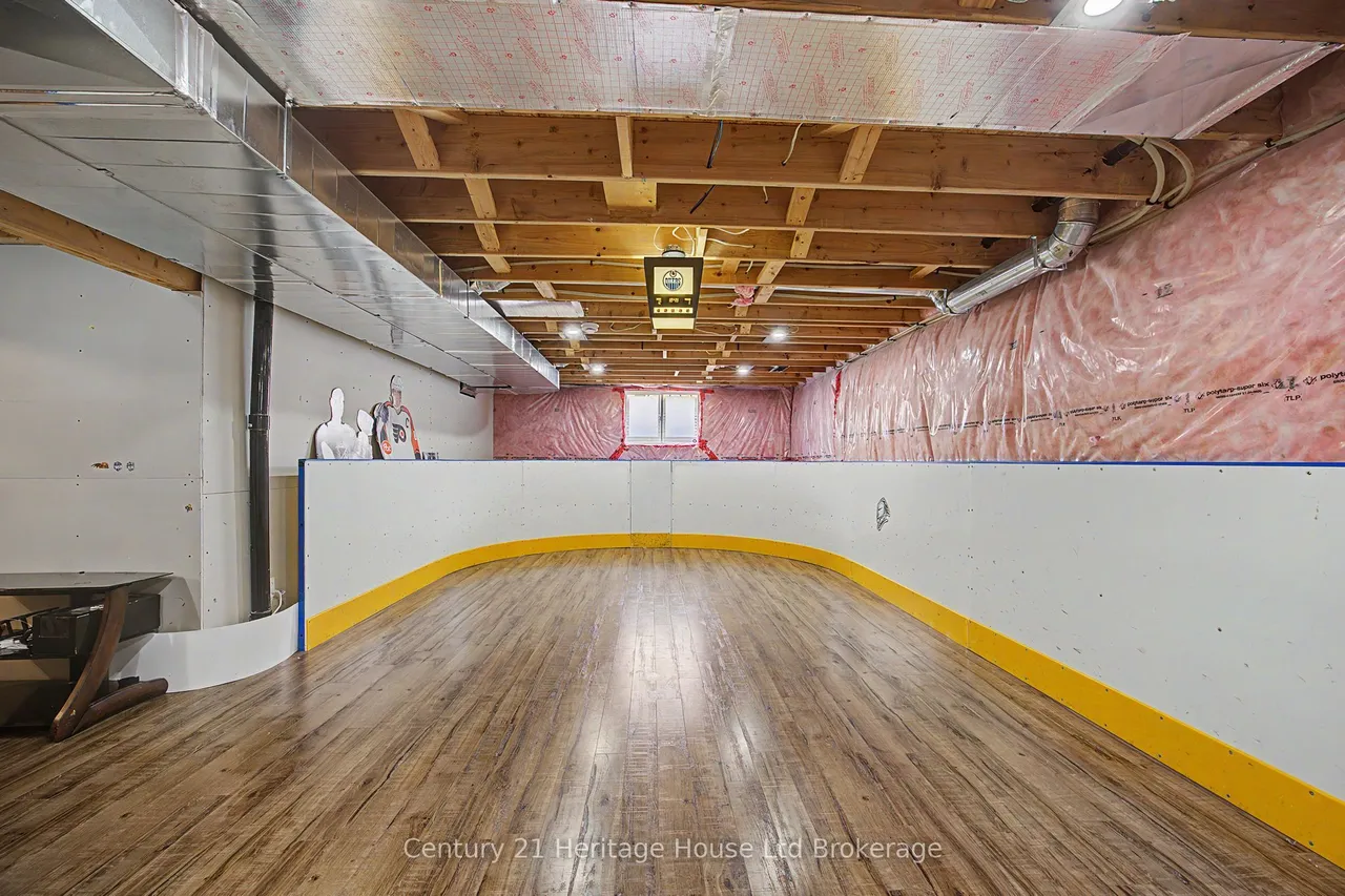 91 Boyd Boulevard — photo 40