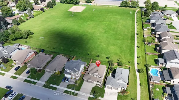 91 Boyd Boulevard — photo 2