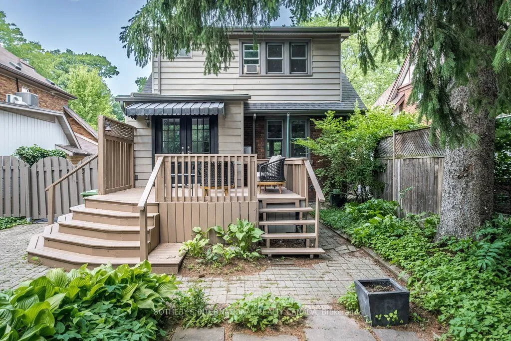 100 Dalewood Crescent — photo 50