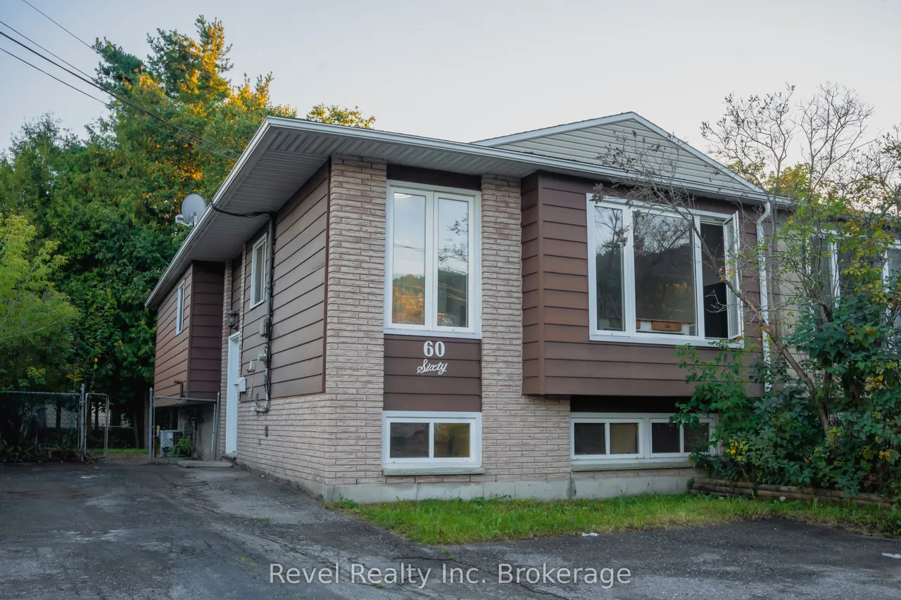 60 Sherryl Crescent — photo 3