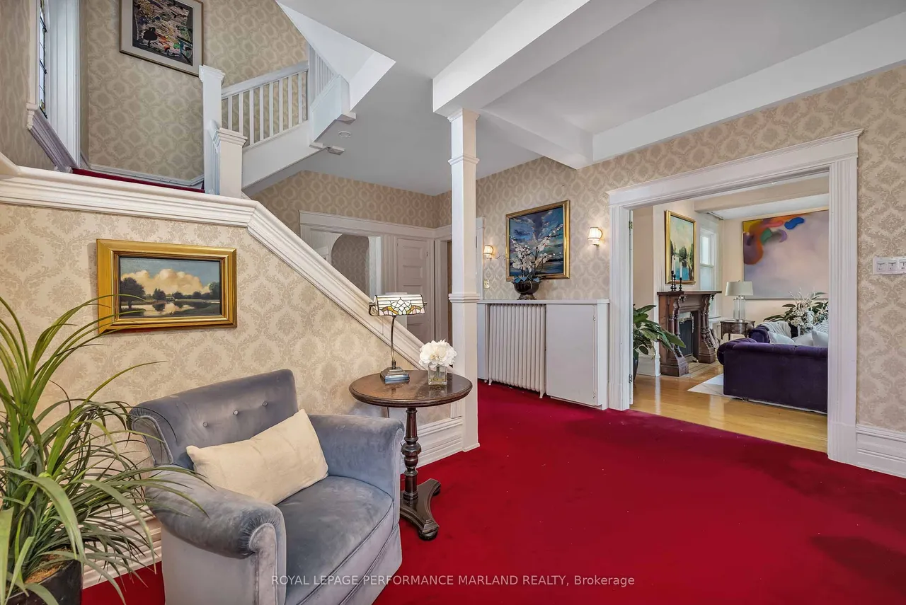 35 Wilton Crescent — photo 3
