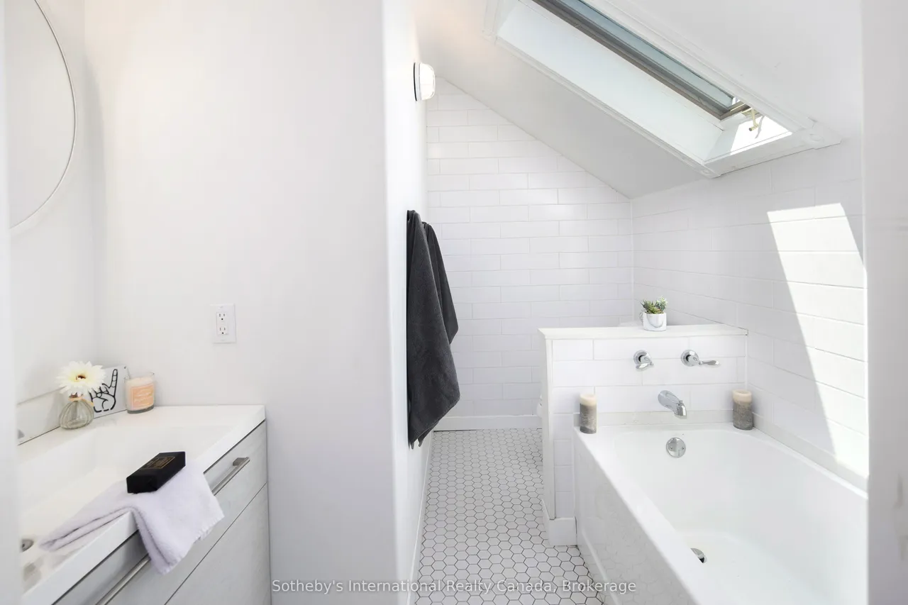 119 Matilda Street — photo 46
