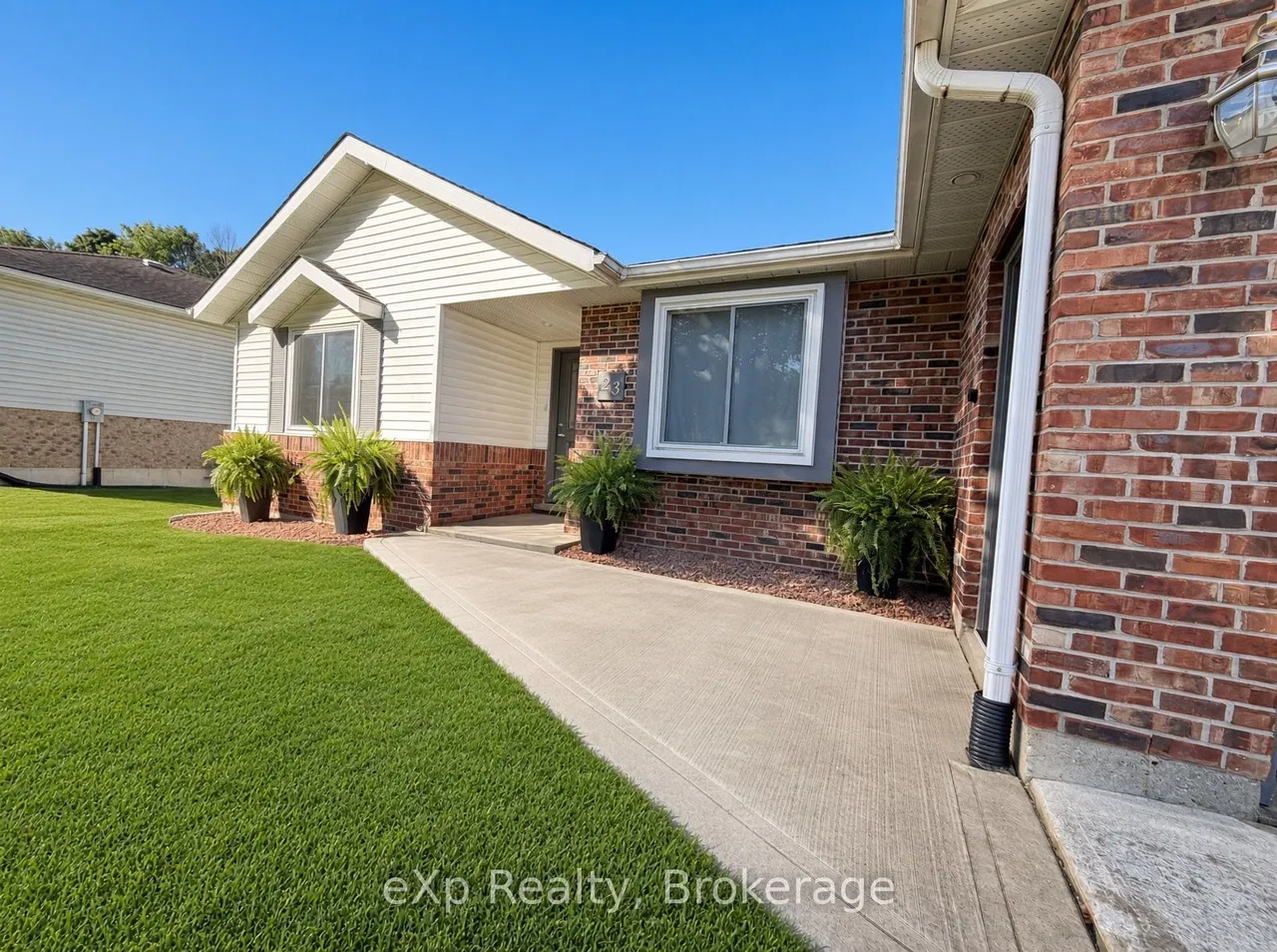 23 Willow Street — photo 2