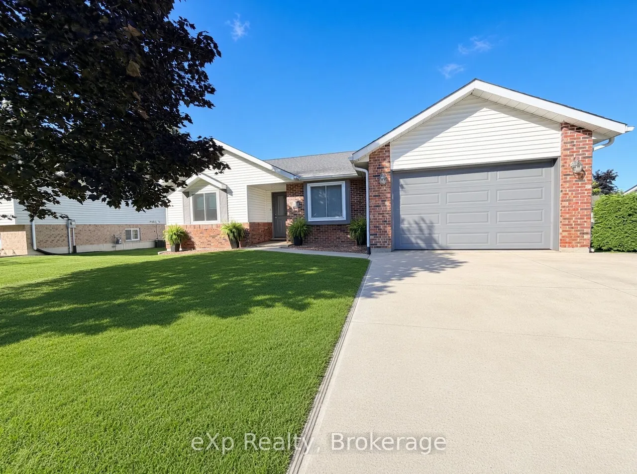 23 Willow Street