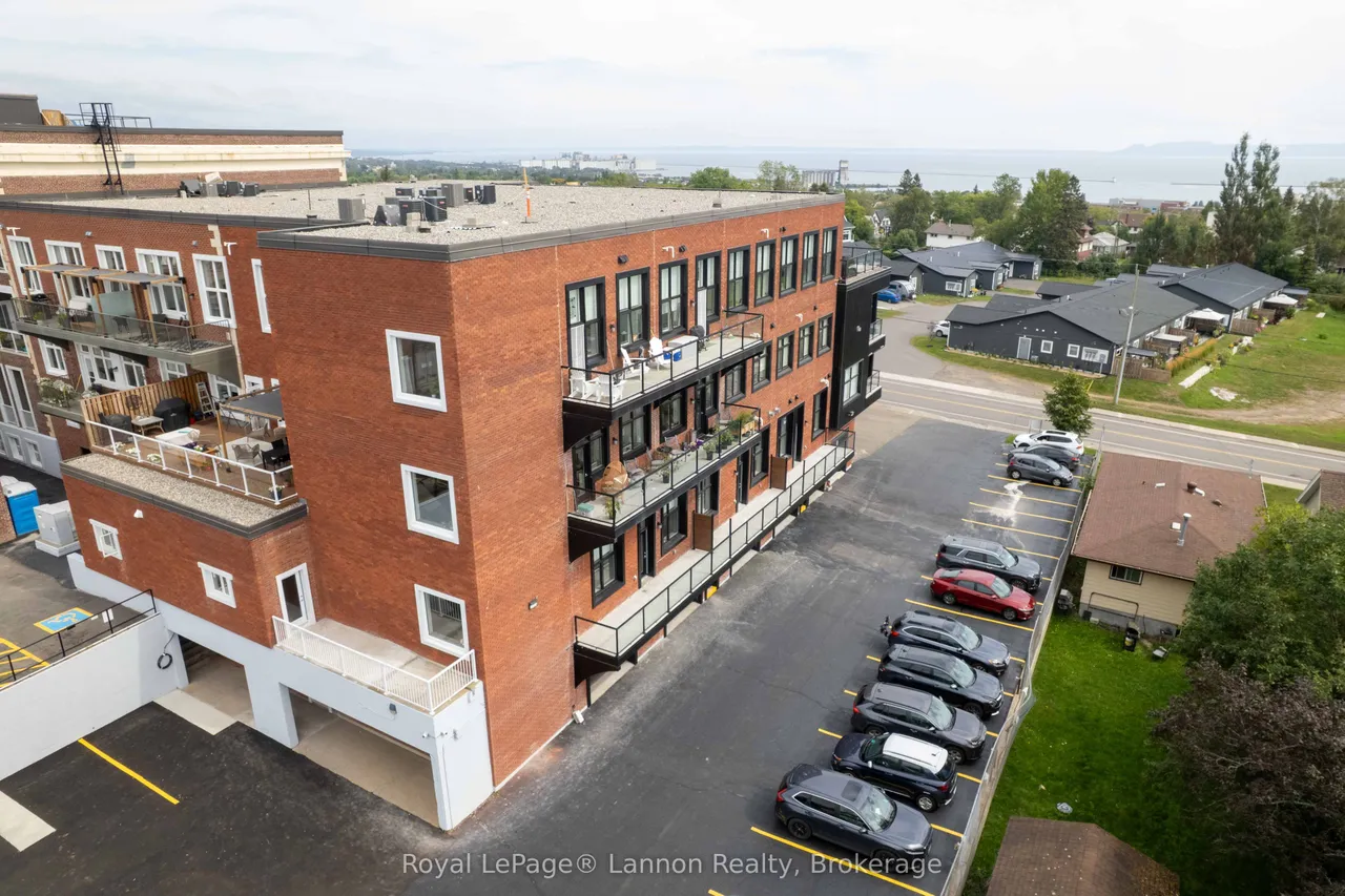 96 HIGH Street N, Unit 3102 — photo 22