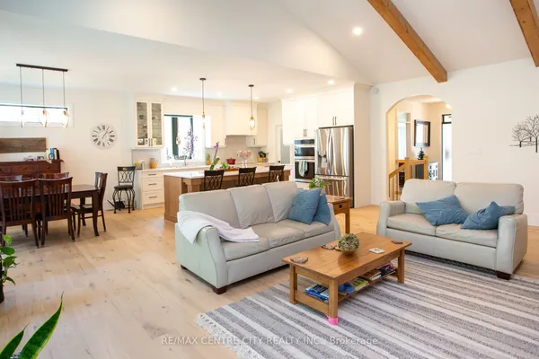 273 Foxborough Place — photo 2