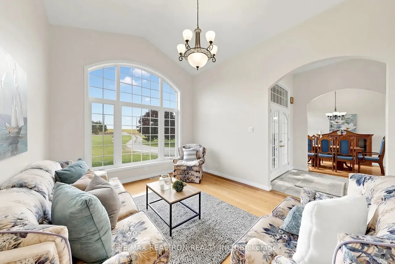 19305 Loyalist Parkway — photo 3