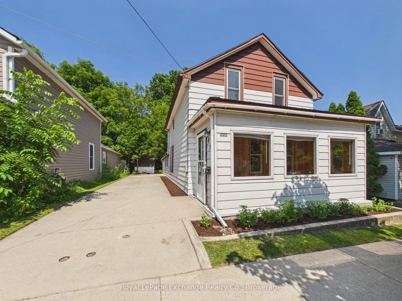 856 Olde Victoria Street
