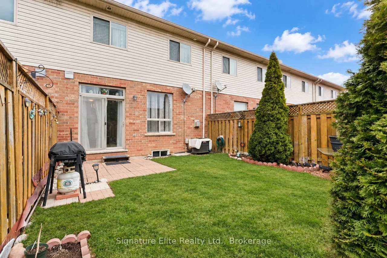 51 Marina Point Crescent — photo 15