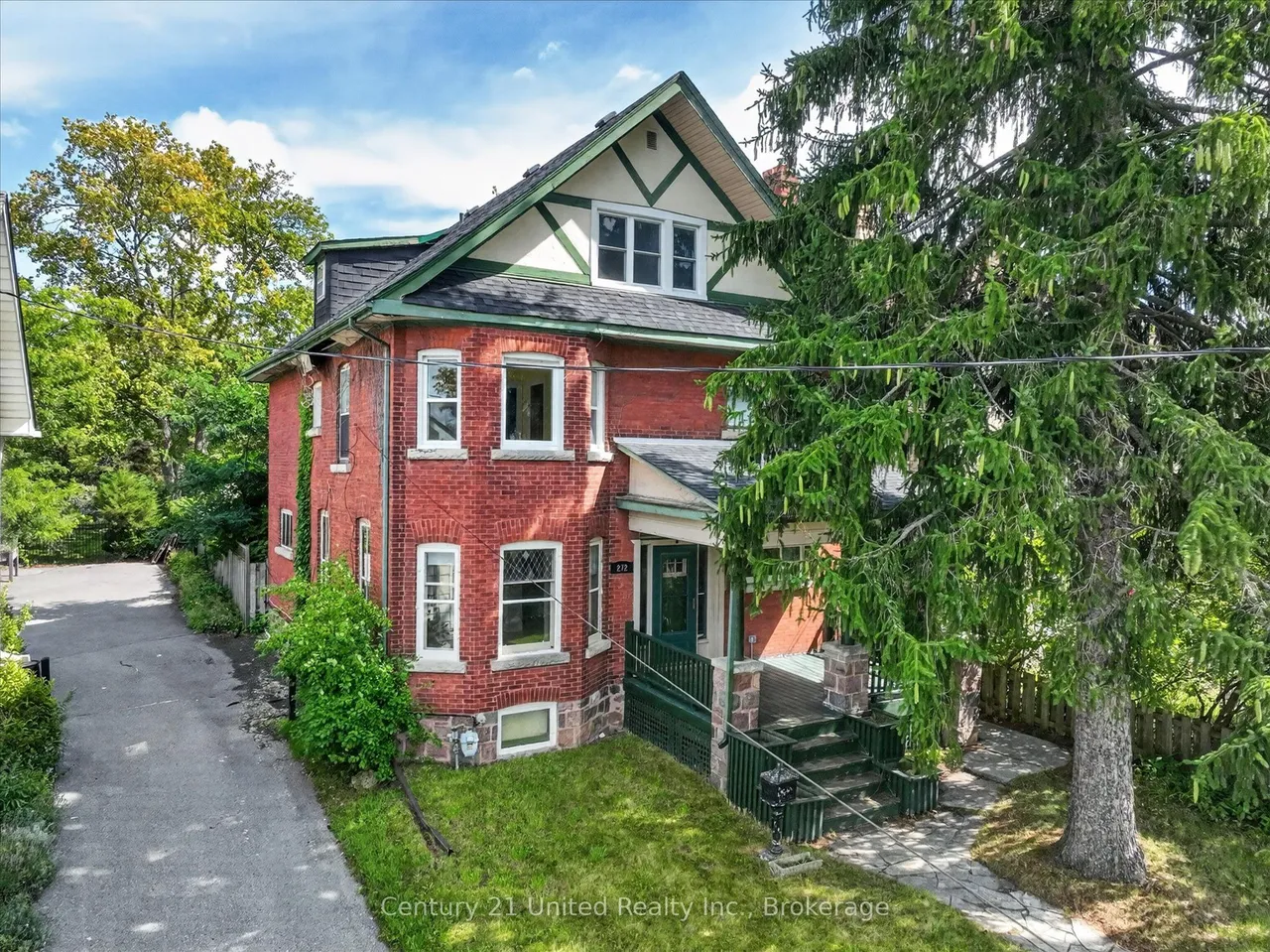 272 Burnham Street