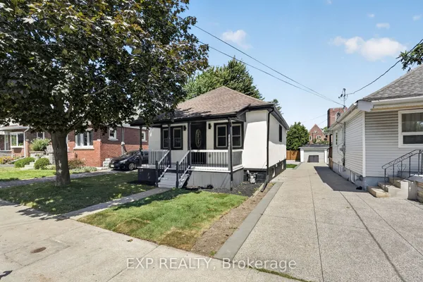 43 Brucedale Avenue E — photo 2