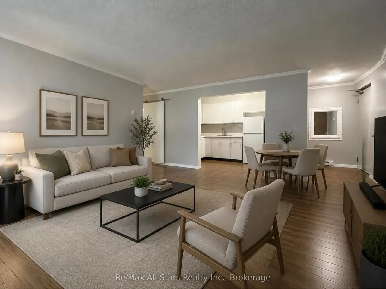 15 Clifton Street — photo 3