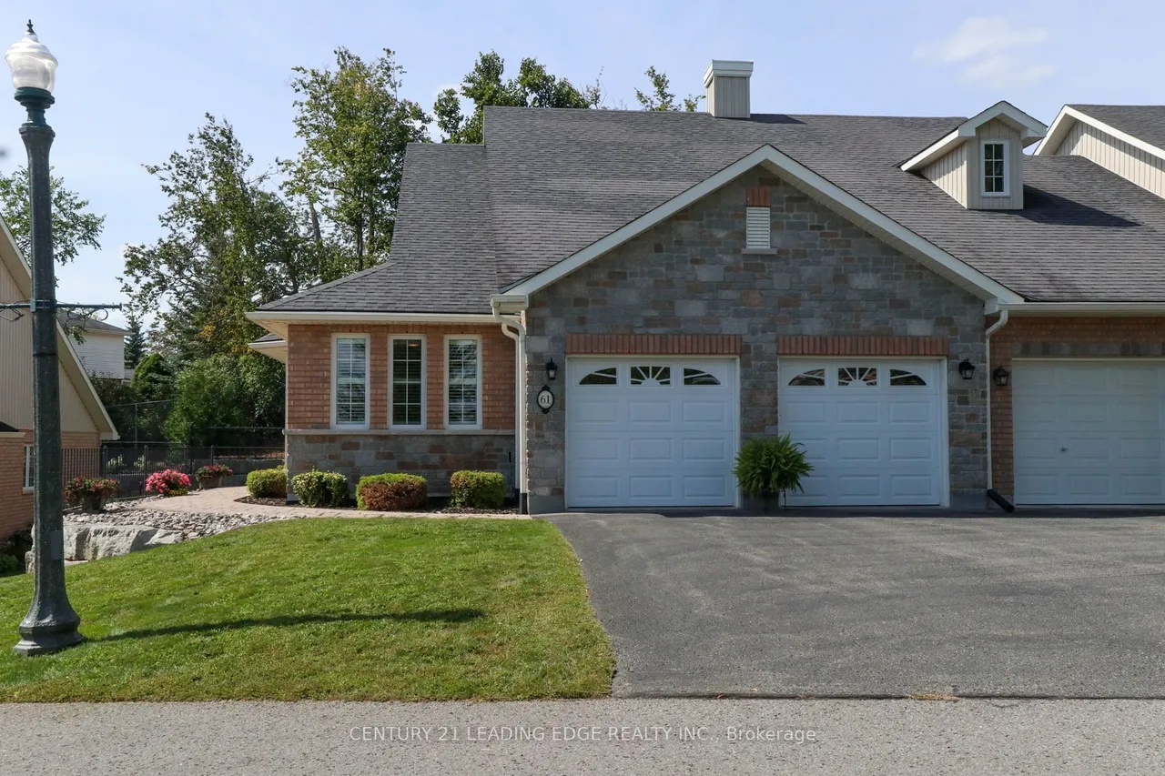 61 Village Crescent