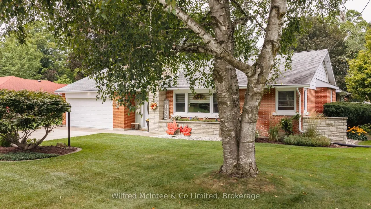 31 Johnstone Boulevard — photo 2