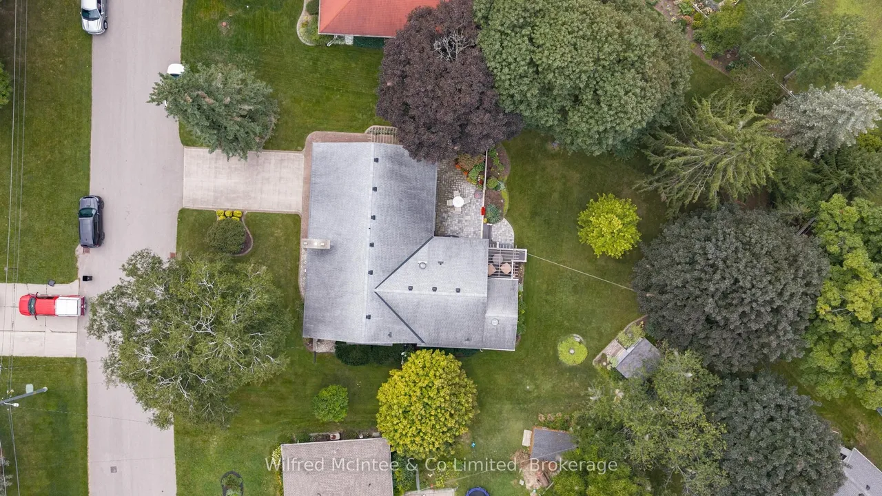 31 Johnstone Boulevard — photo 3