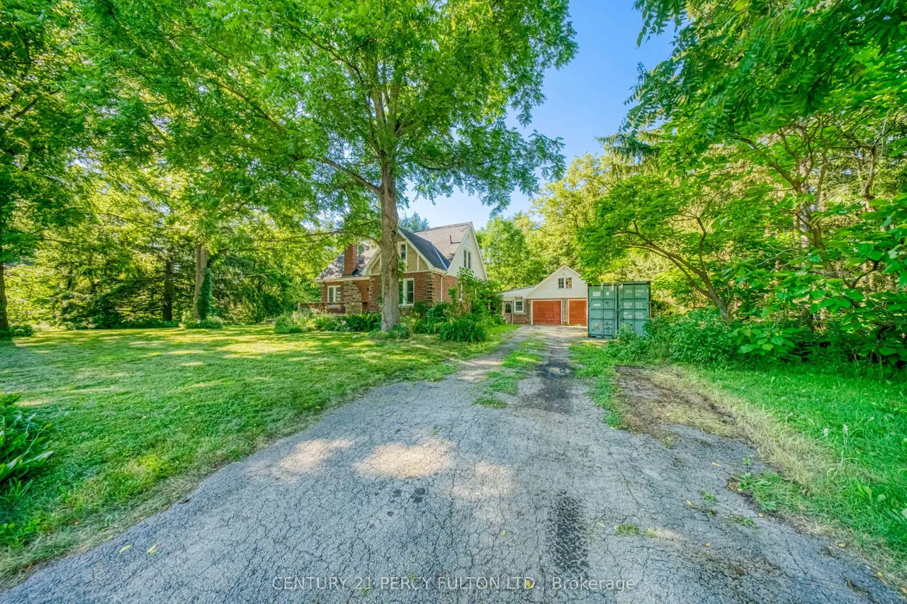 1853 Governors Road — photo 2