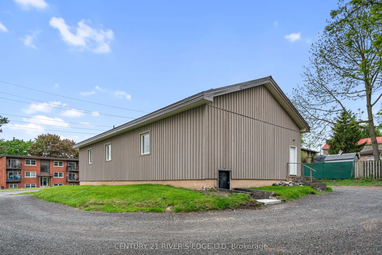 4 SCHOFIELD Avenue — photo 38