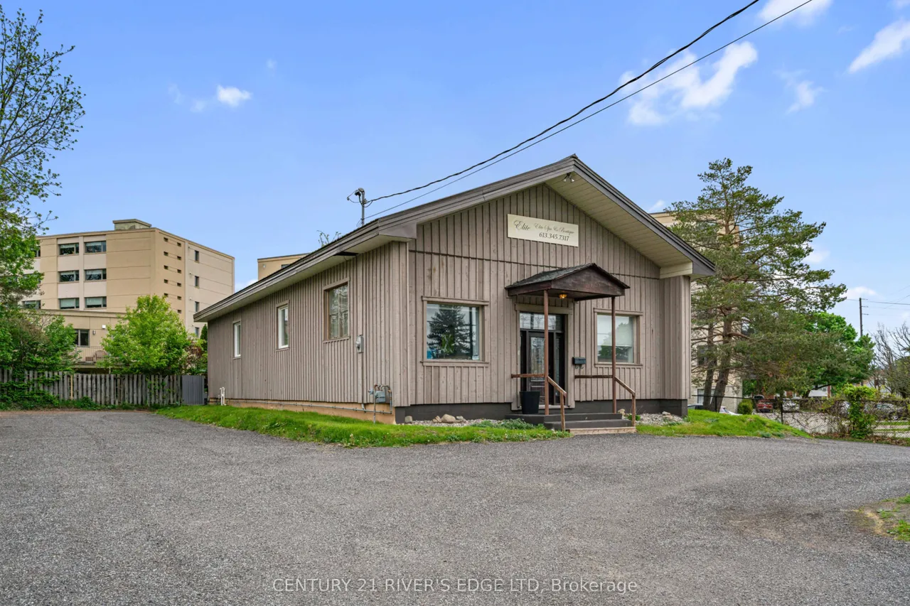 4 SCHOFIELD Avenue — photo 3