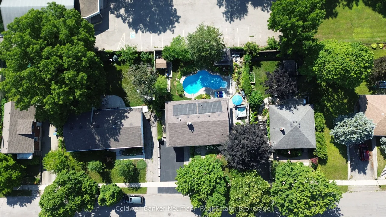 25 Bennett Avenue — photo 44