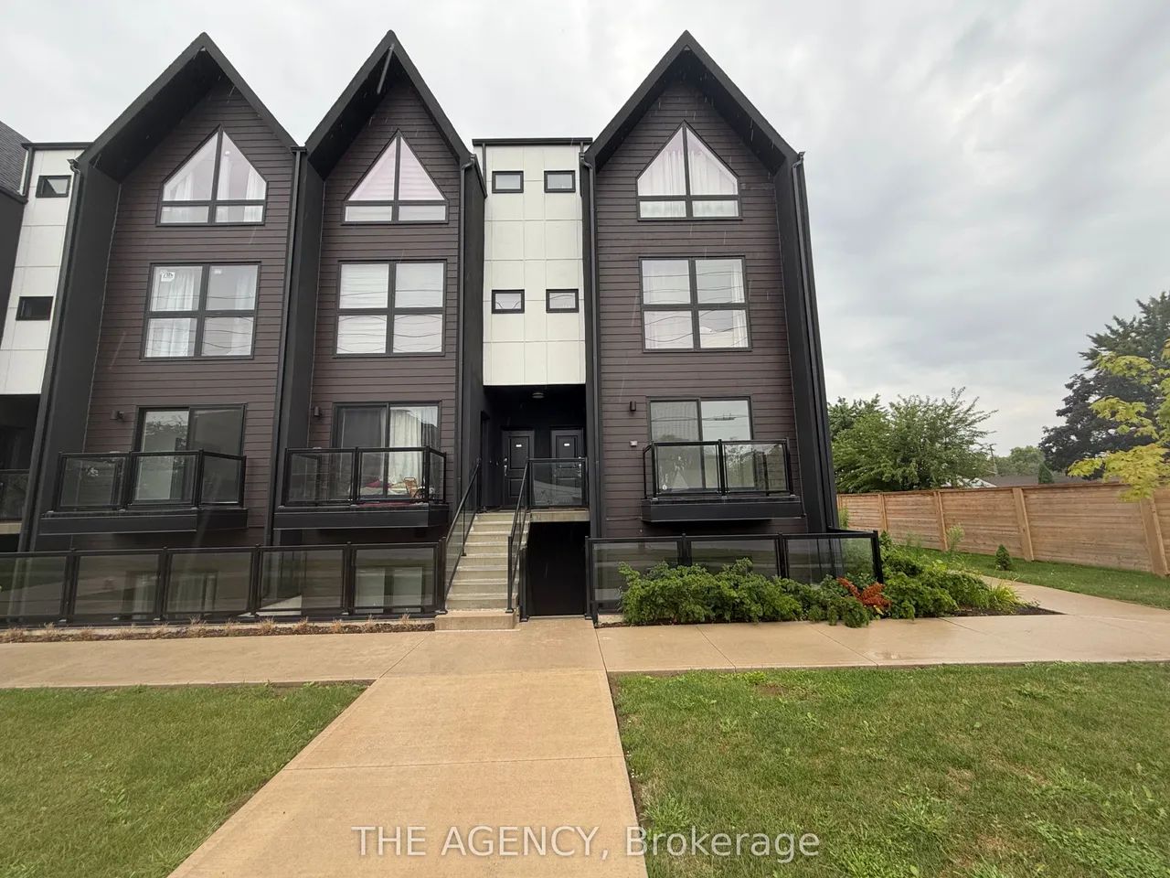 7277 Wilson Crescent