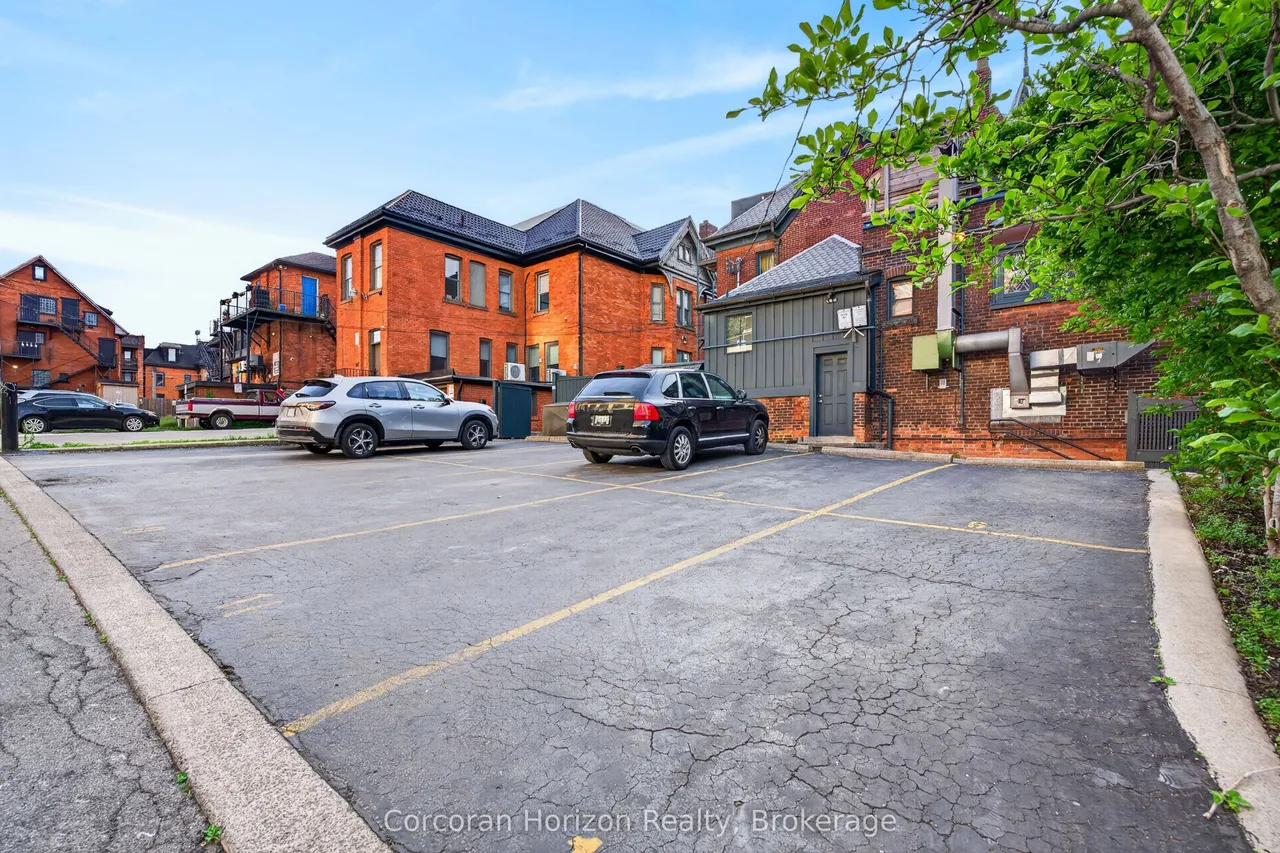 183 James Street S — photo 48
