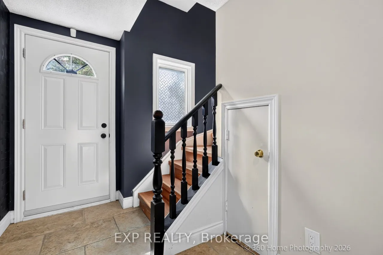 1255 Upper Gage Avenue — photo 3
