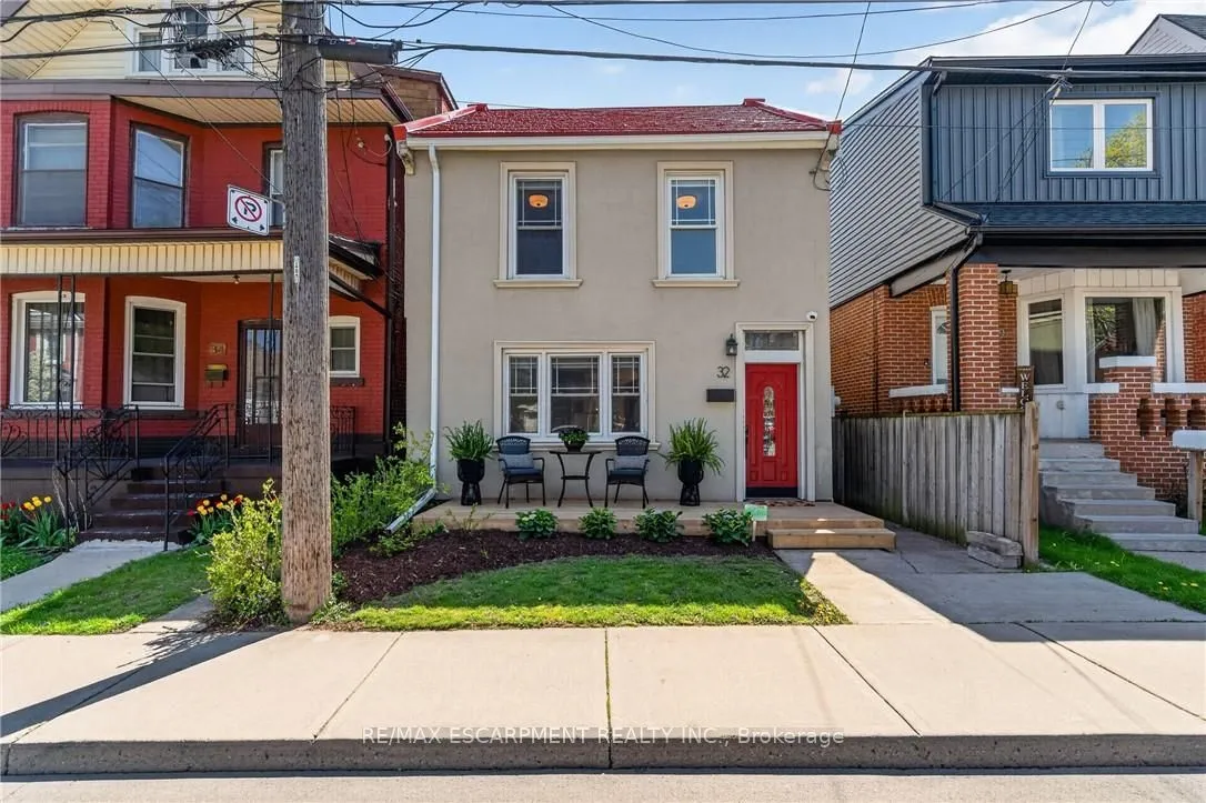 32 Magill Street — photo 3
