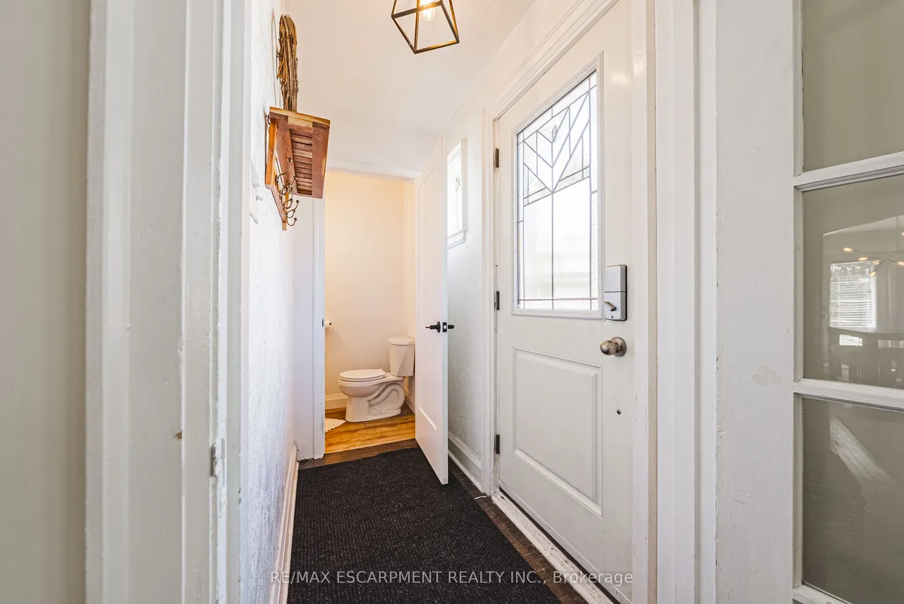 239 Rosewood Road — photo 3